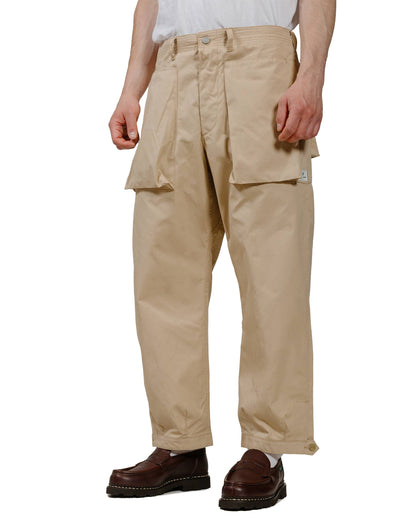 Sassafras Digs Crew Pants 4/5 Weather Beige model front