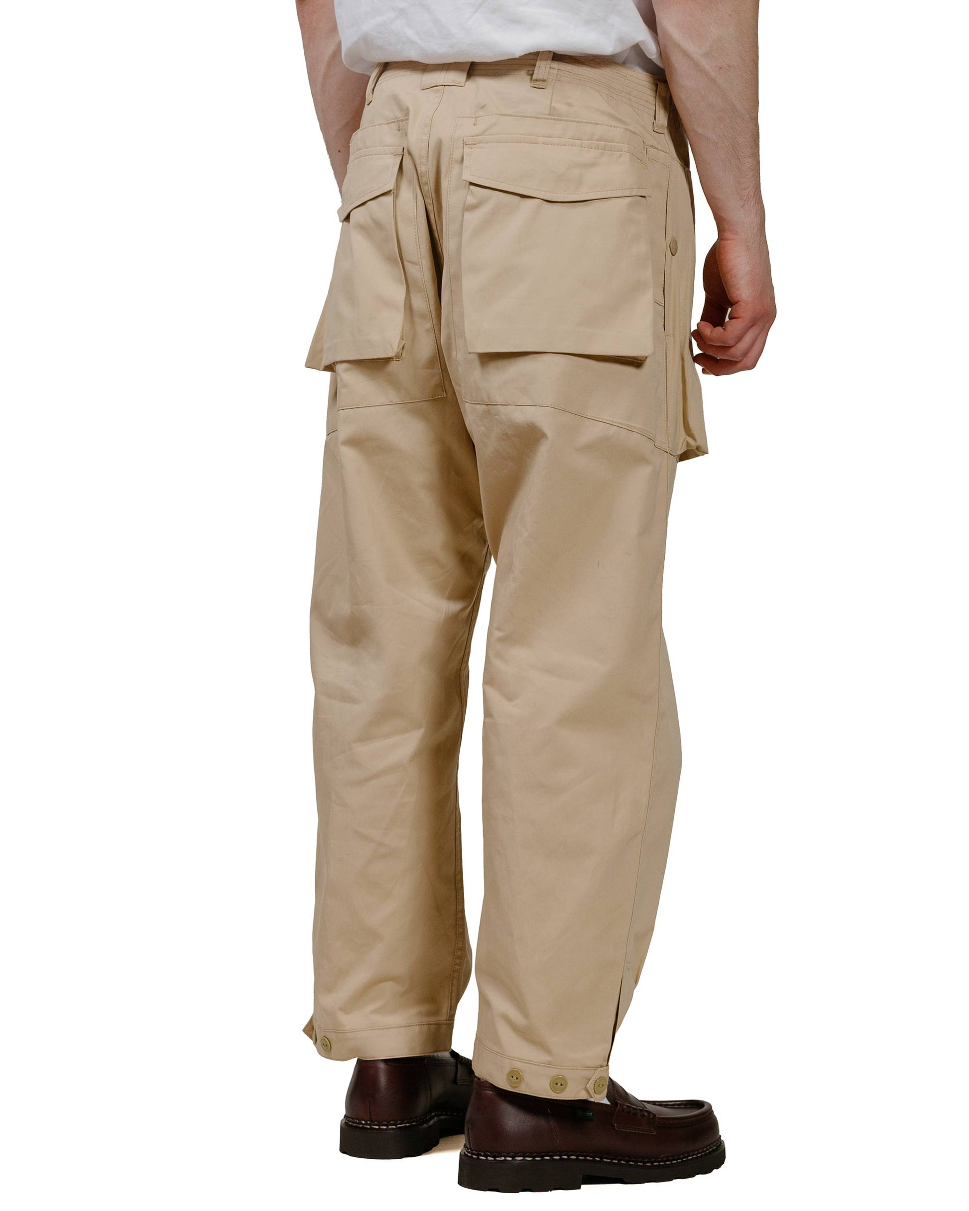 Sassafras Digs Crew Pants 4/5 Weather Beige model back