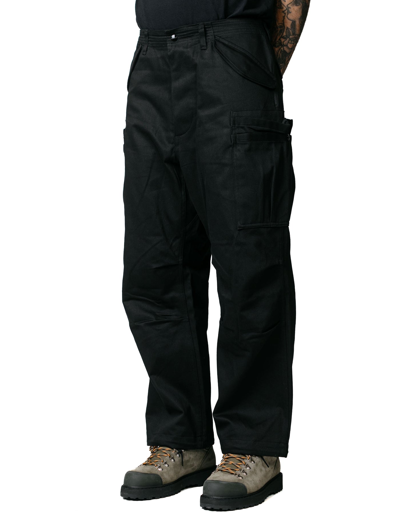 Sassafras Overgrown Pants Military Satin Black model front