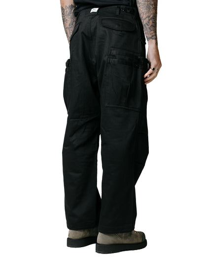 Sassafras Overgrown Pants Military Satin Black model back