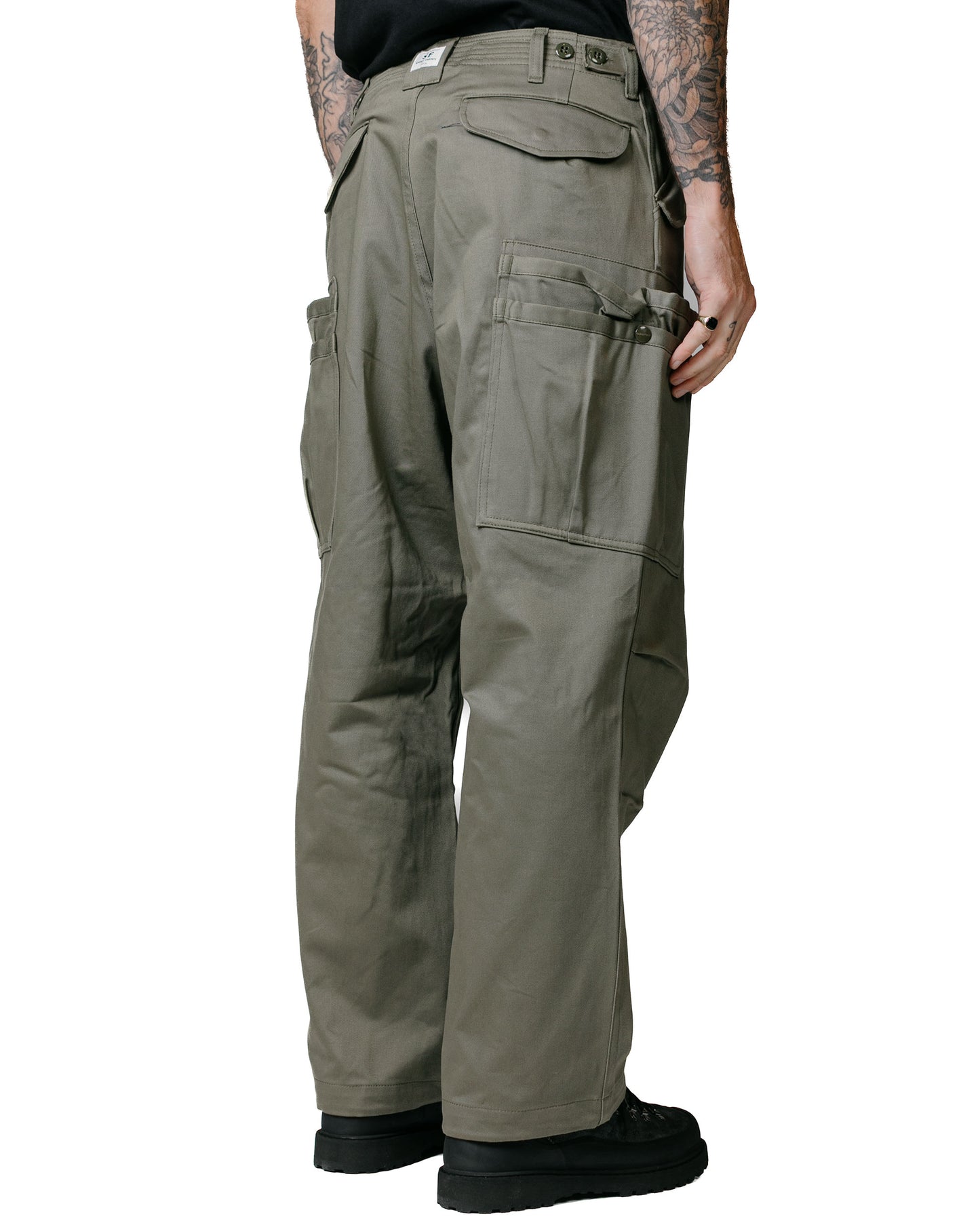 Sassafras Overgrown Pants Military Satin Olive model back