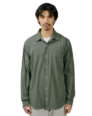 Save Khaki United Poplin Standard Shirt Basil model front
