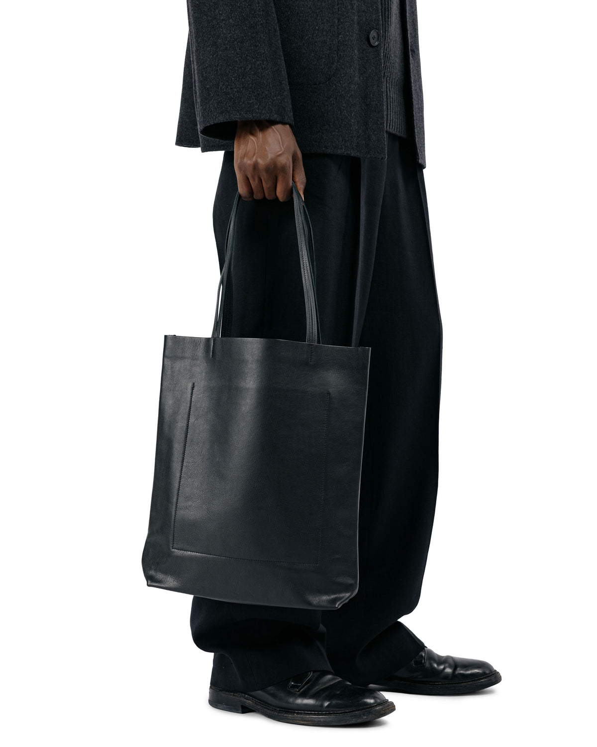 Seya. Isaac Reina Chasen Tote / Oil Leather Black #19