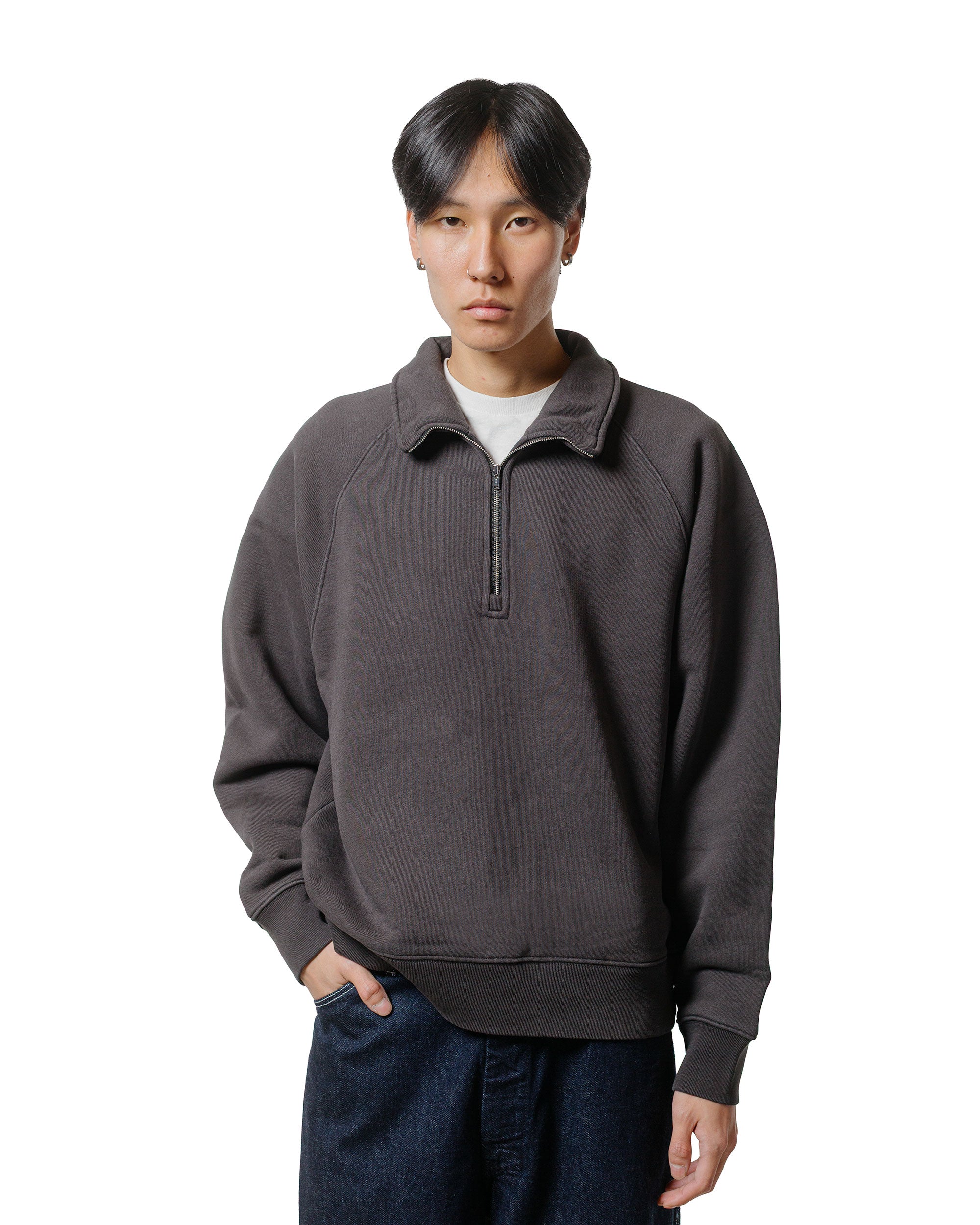 StussyRelaxedHalfZipWashedBlac