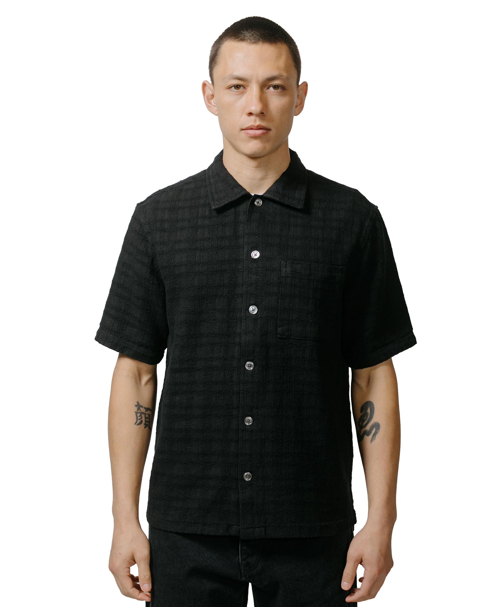 Sunflower Spacey SS Shirt Black model front