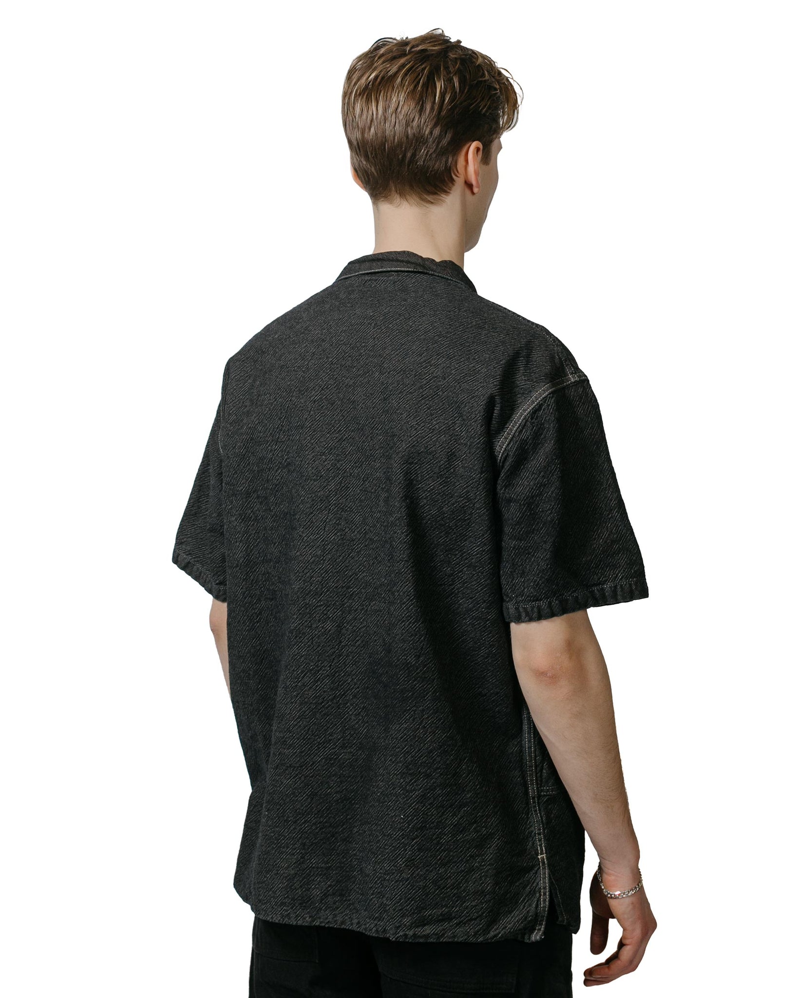 Tender Type 416 Short Sleeve Three Pocket Square Tail Shirt Indigo Cotton Twill Logwood model back