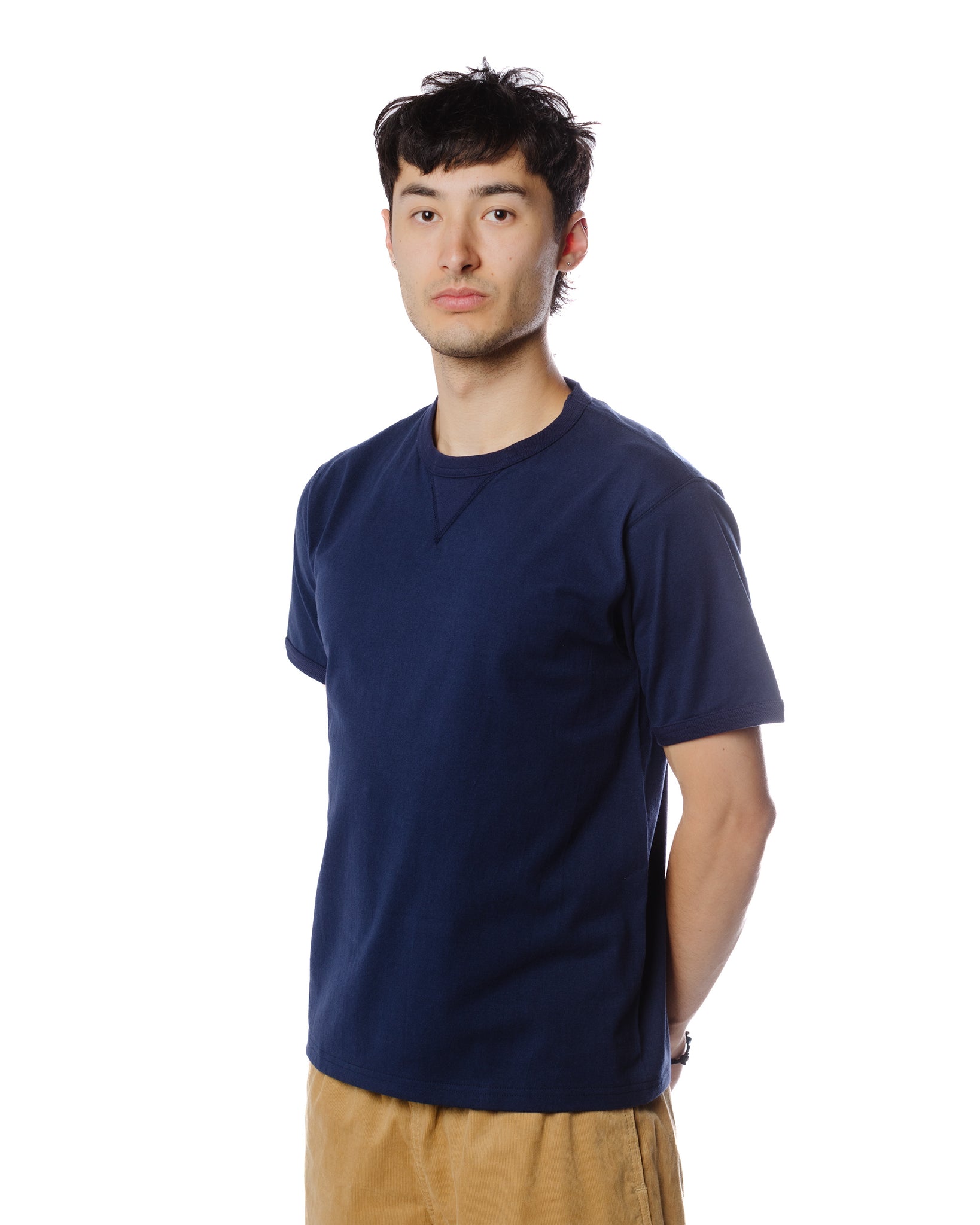 The Real McCoy's MC23020 Gusset Tee Navy Model Detail