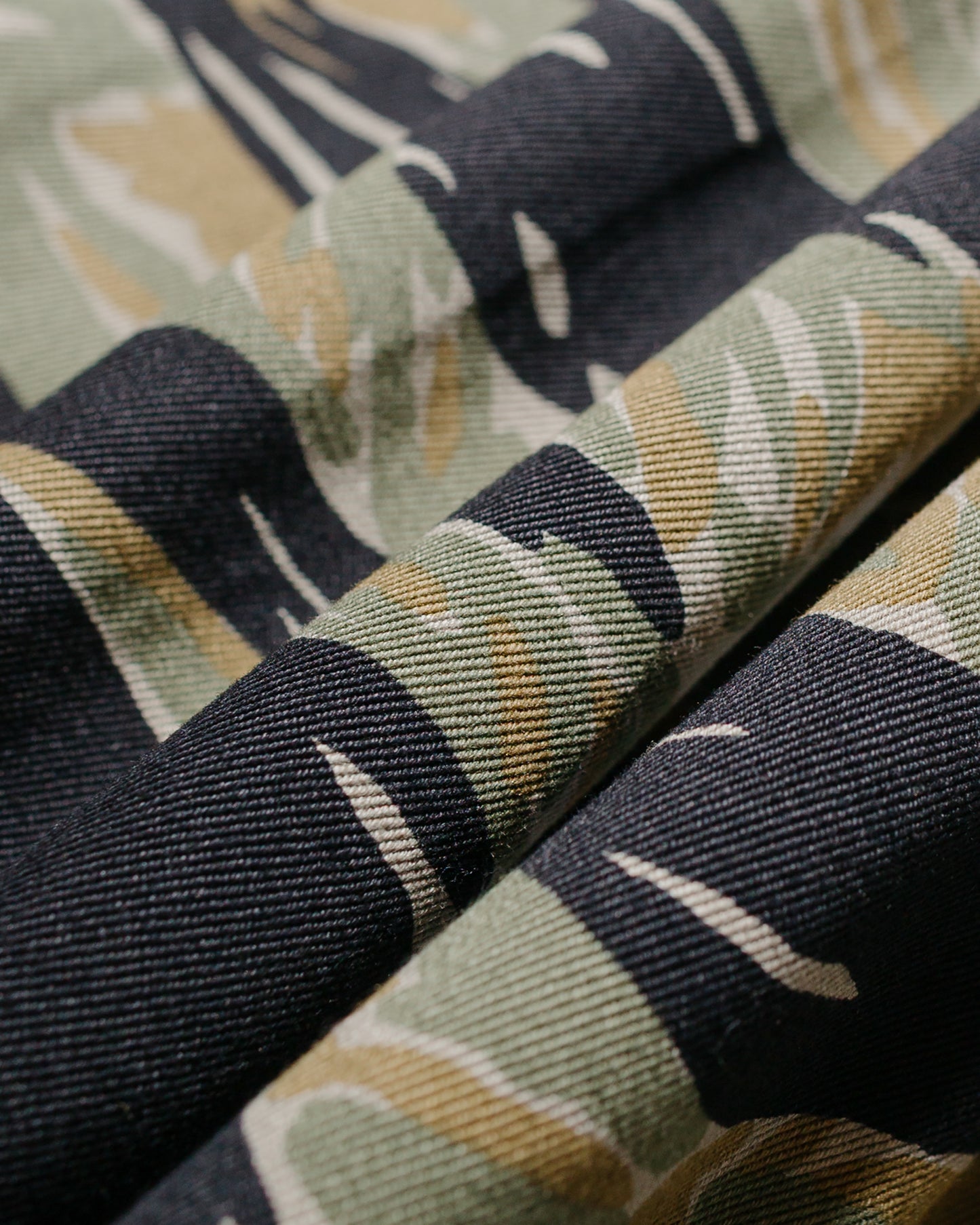 The Real McCoy's MP25003 Tiger Camouflage Trousers / Tadpole Green