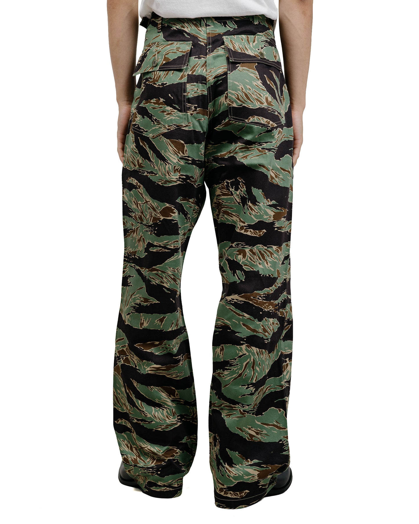 The Real McCoy's MP26003 Tiger Camouflage Civilian Trousers  John Wayne Green