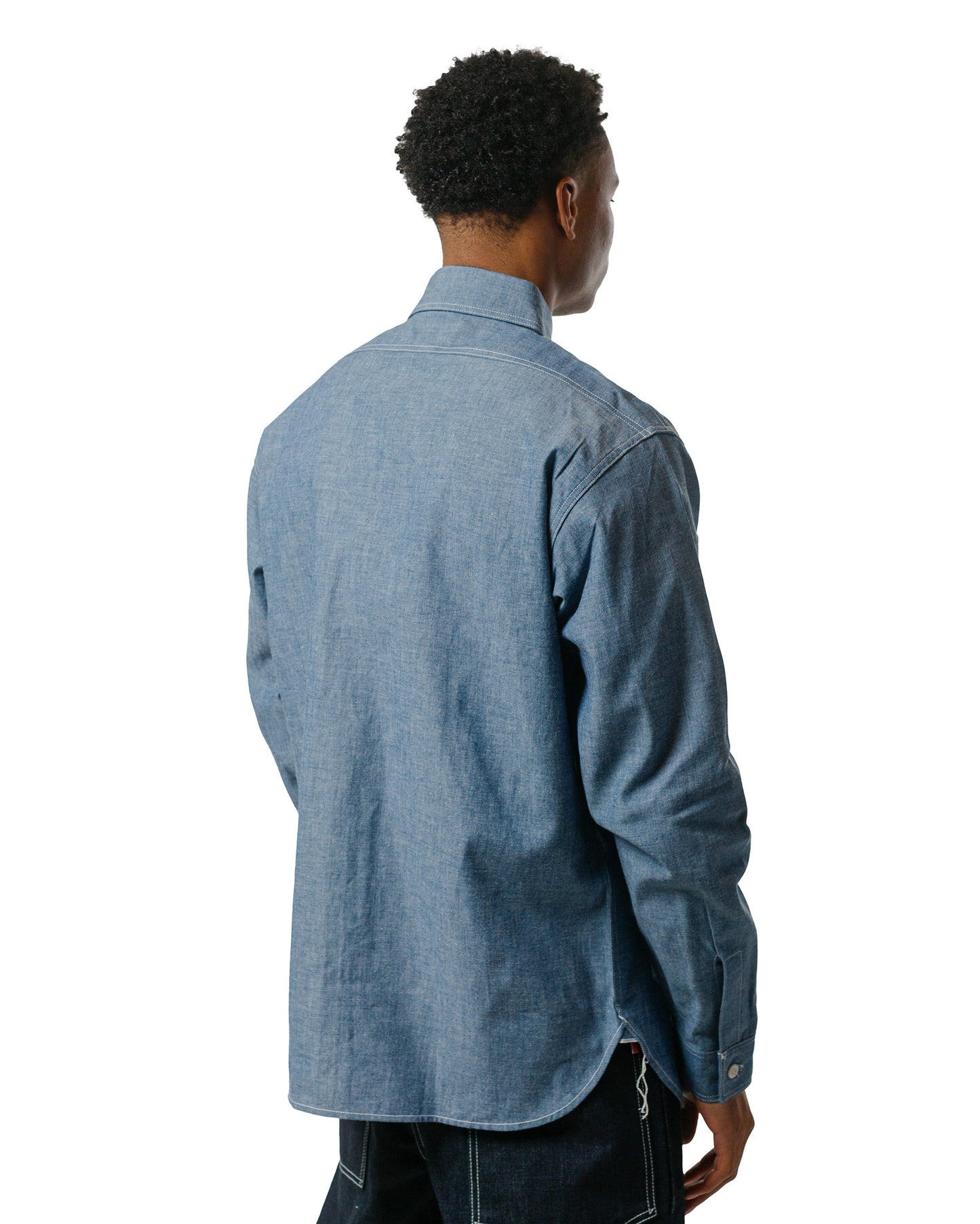 The Real McCoy's MS24004 8HU Chambray Serviceman Shirt Light Blue model back