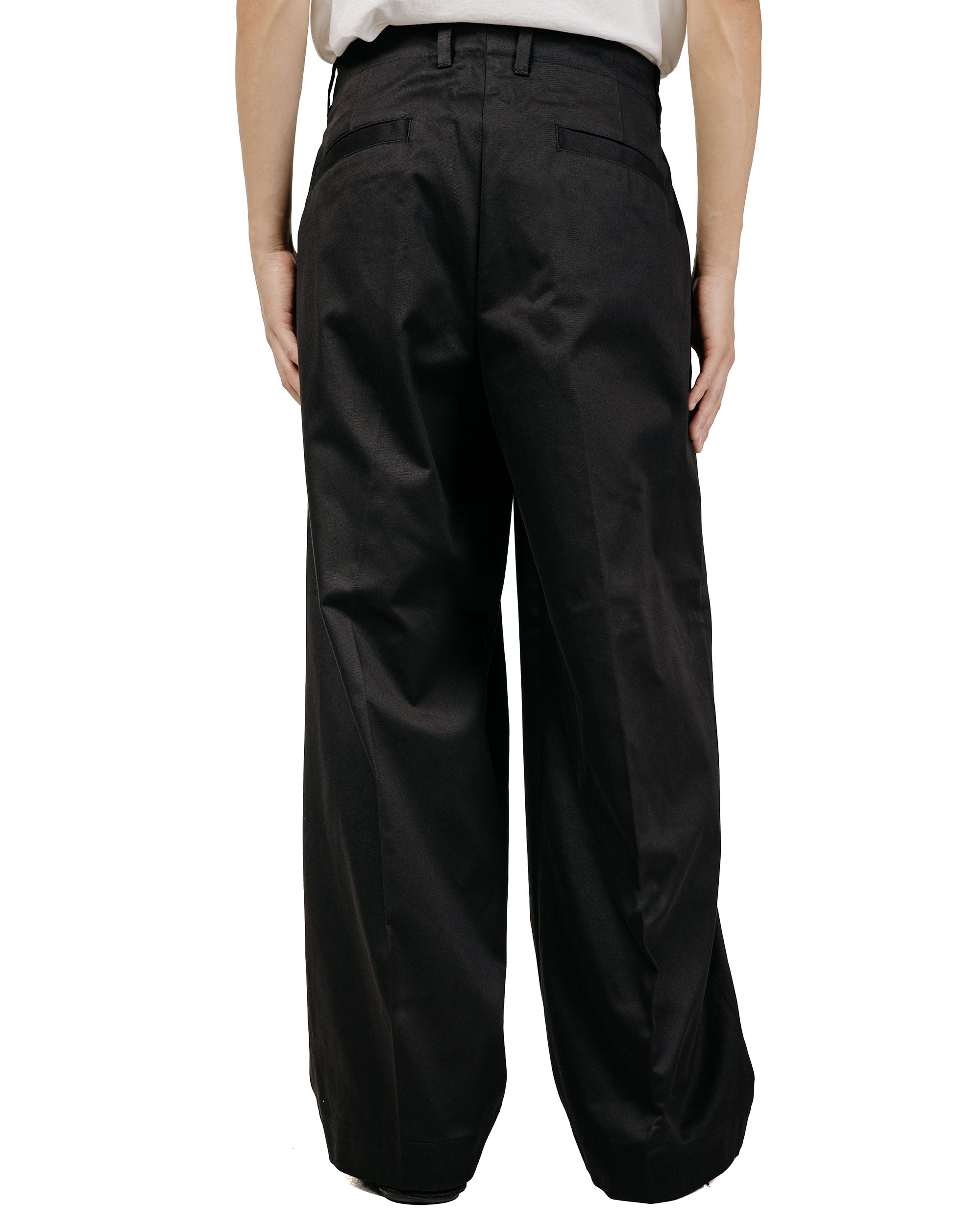 パンツ UNIVERSAL PRODUCTS NO TUCK WIDE CHINO 2 Universal Products 2Tuck Wide Chino Trouser Black