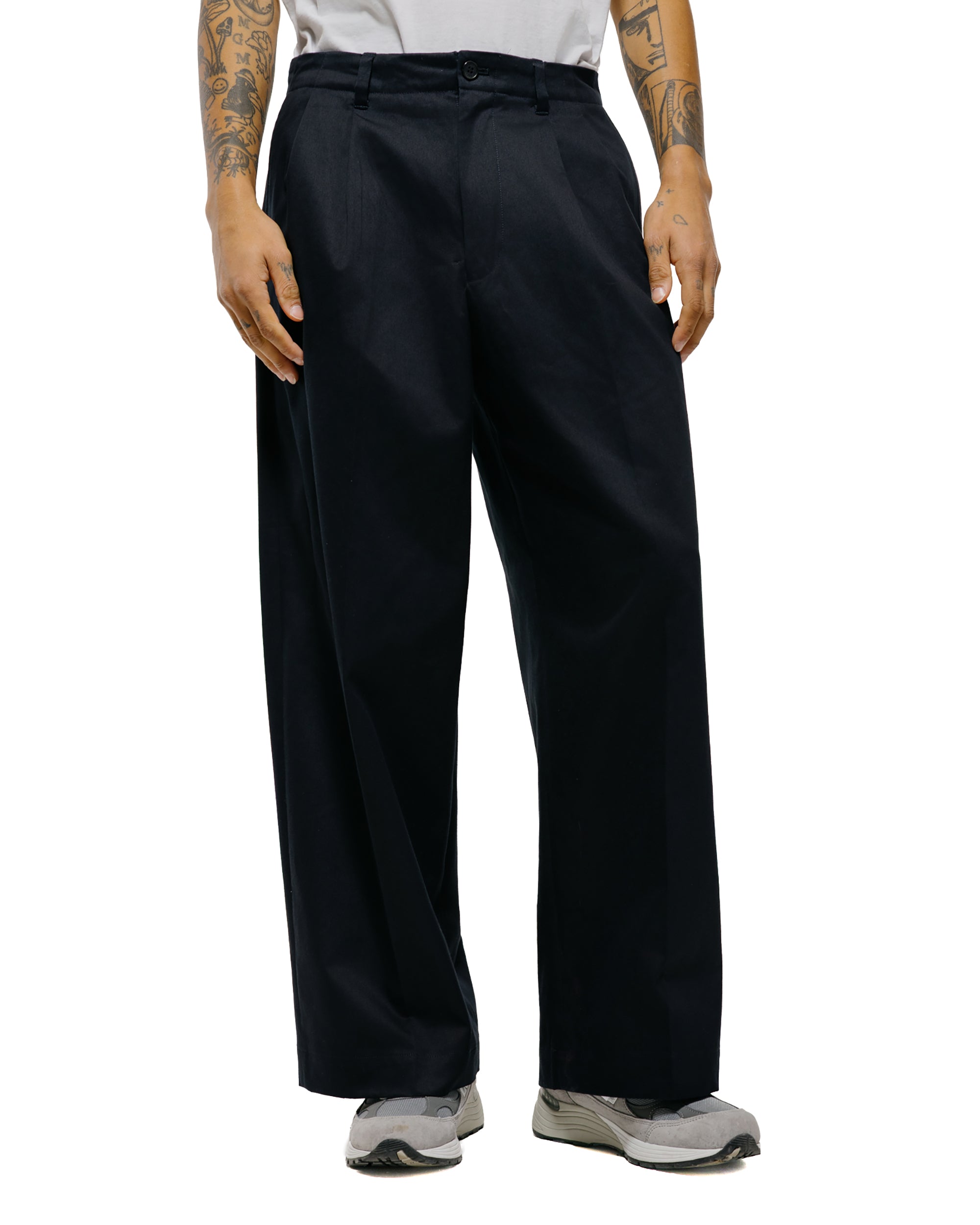 Universal Products 2Tuck Wide Chino Trouser Navy