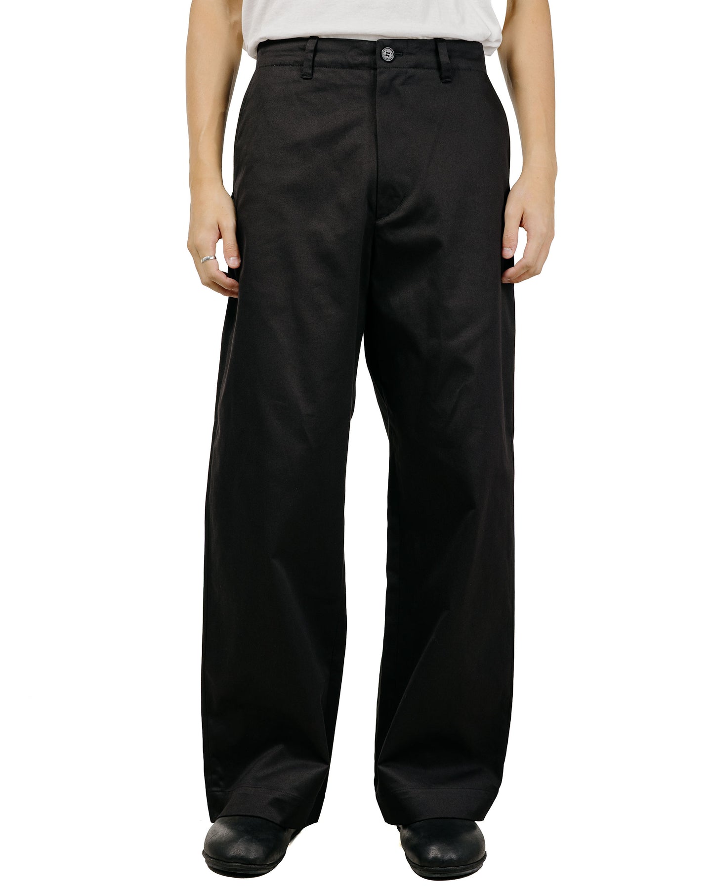 lost & found Universal Products Universal Products No Tuck Chino Trousers Black