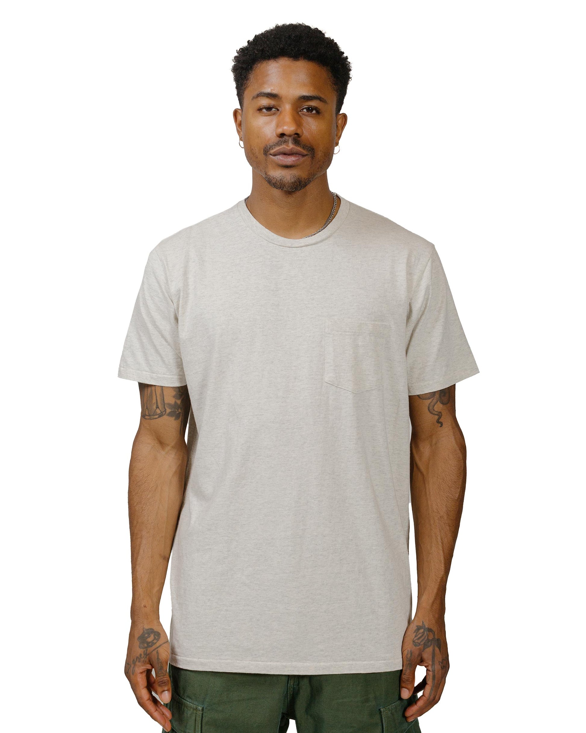 Velva Sheen 2PAC S/S C/N Tee w/PKT Oatmeal model front