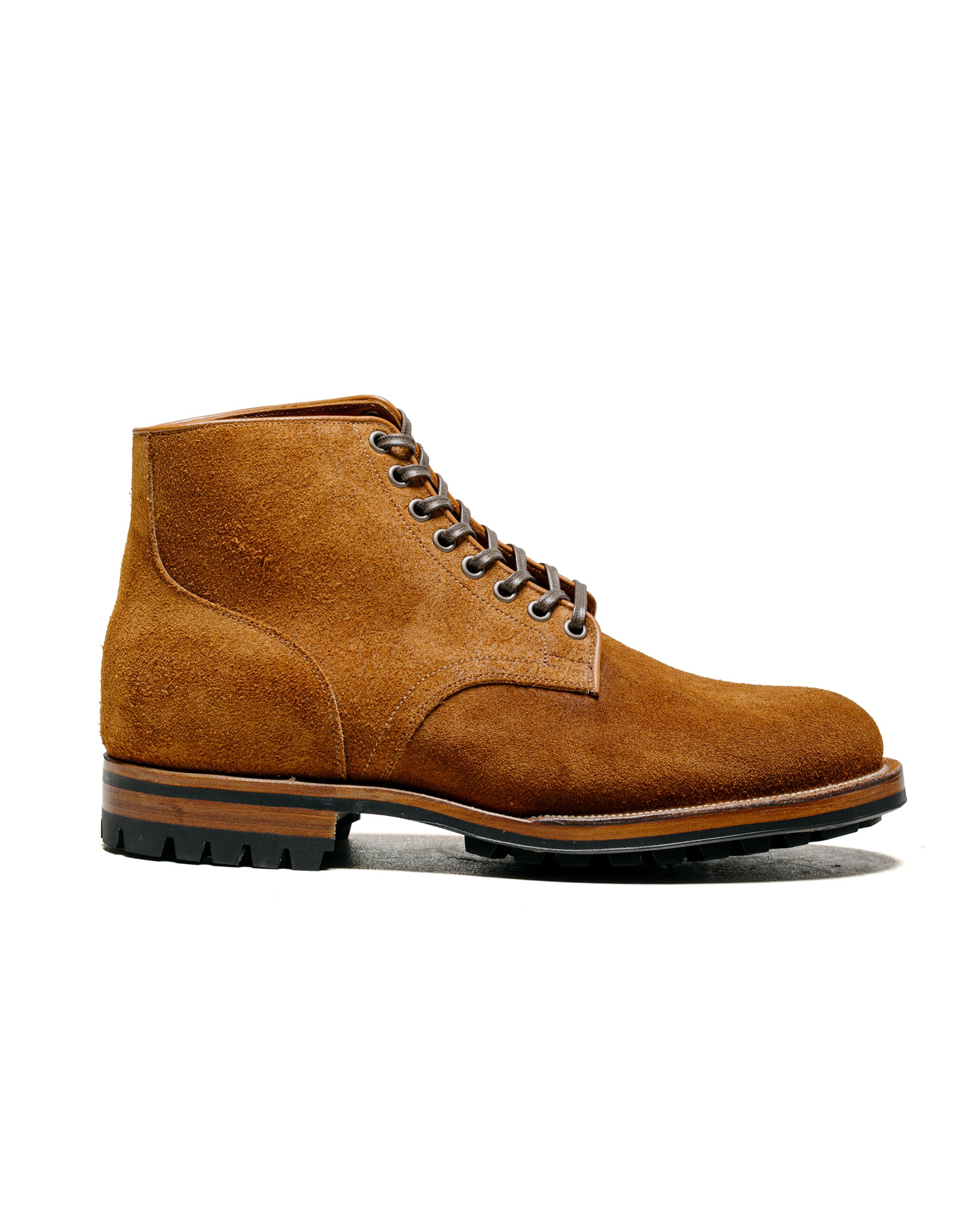 viberg tobacco chamois Cobbles Together a Smokin' Pair of Chukkas for Division Road Vibergs commitment to quality throughout the decades has cemented their position as one of the best boot Viberg Service Boot 1035 Aged