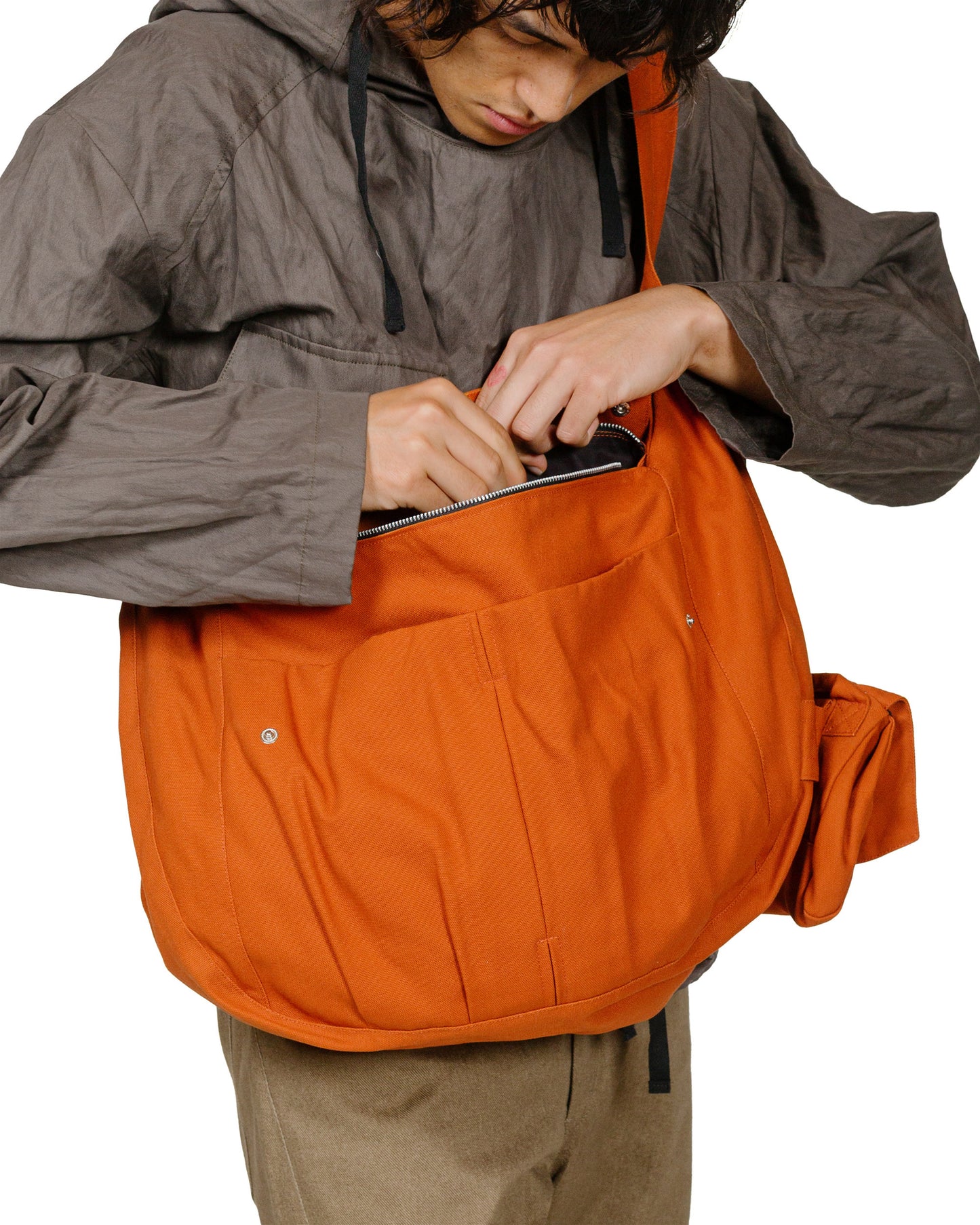 Wanze Recon Bag Cotton Canvas Orange model open