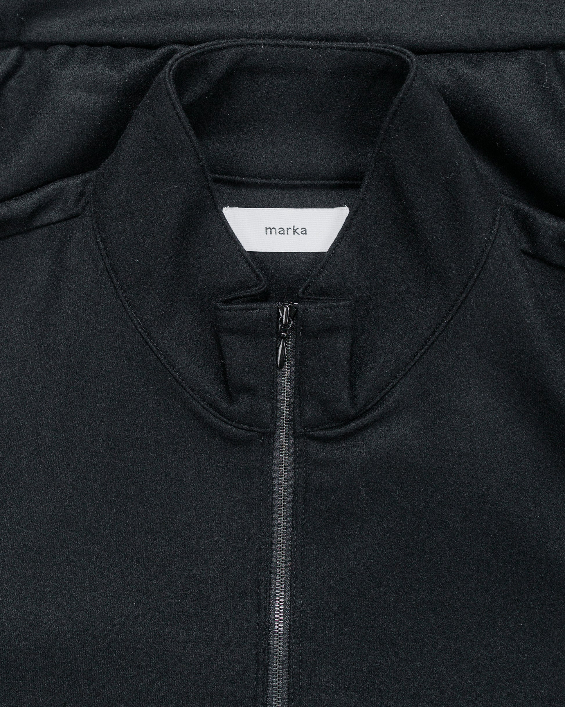 marka Half Zip Stand Collar Super 140s Wool Knit Black