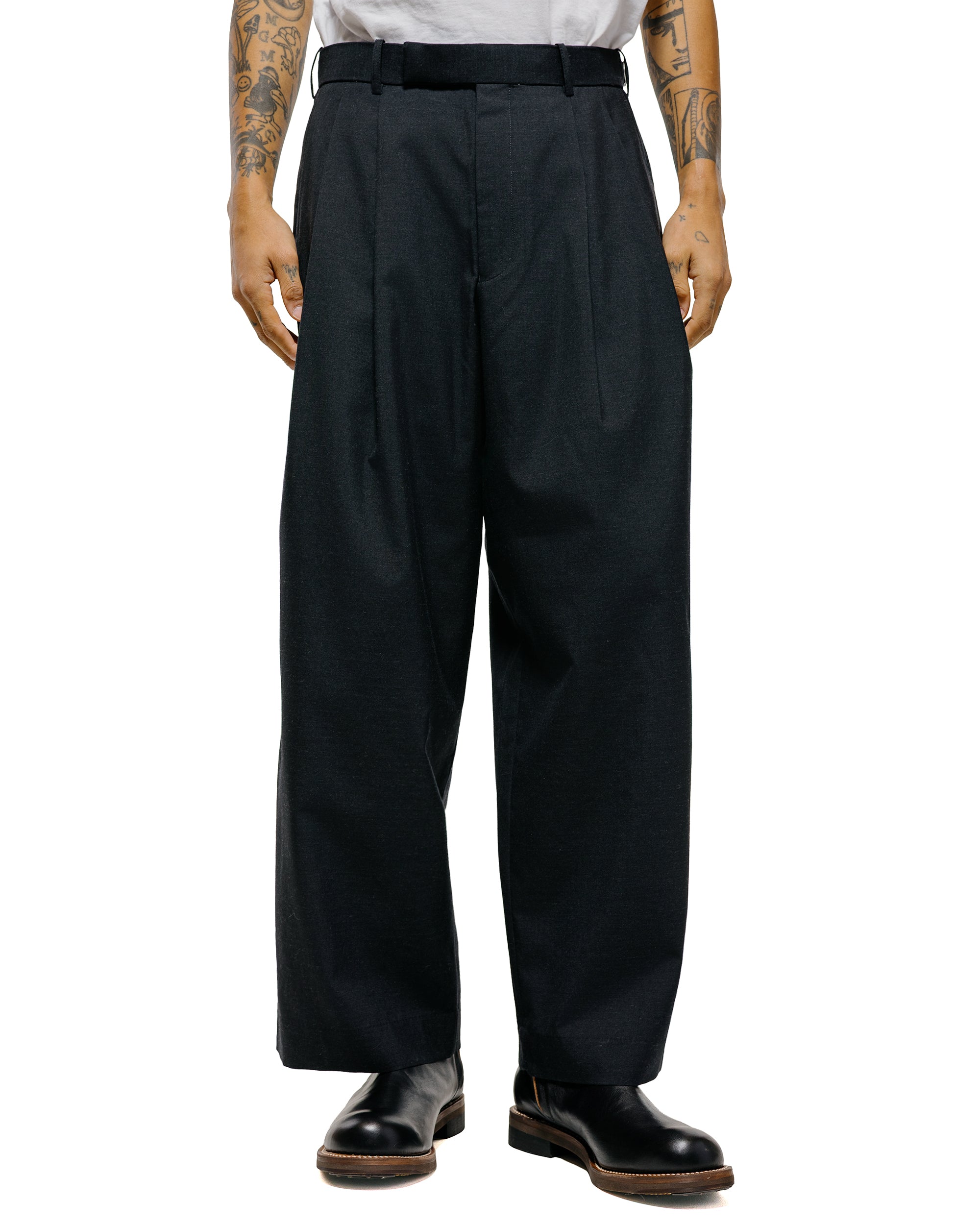 marka Two Tuck Baggy Trousers 2/72 Wool Tropical Washer Chambray Black