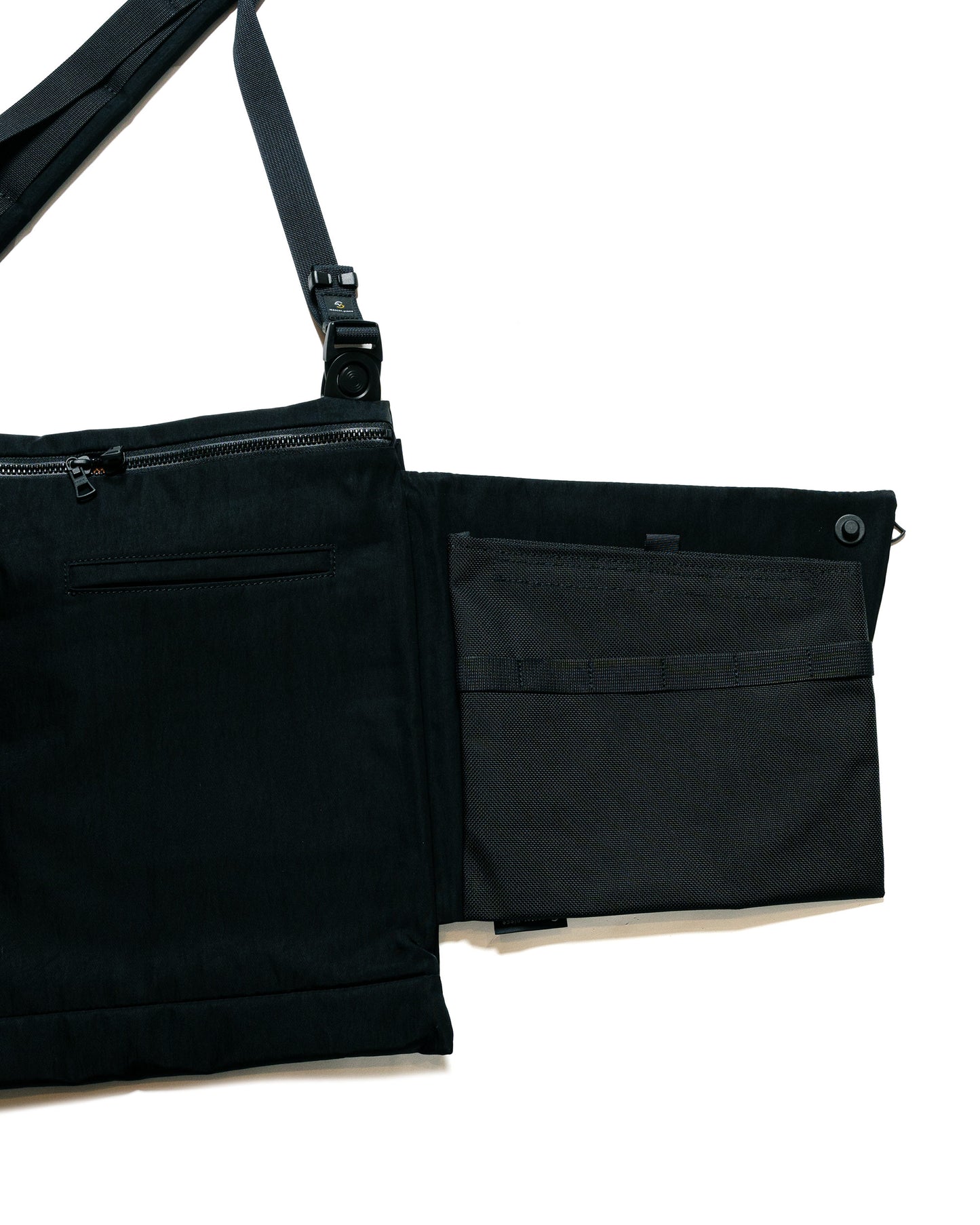 master-piece Circus 2Way Tote Bag Black pocket