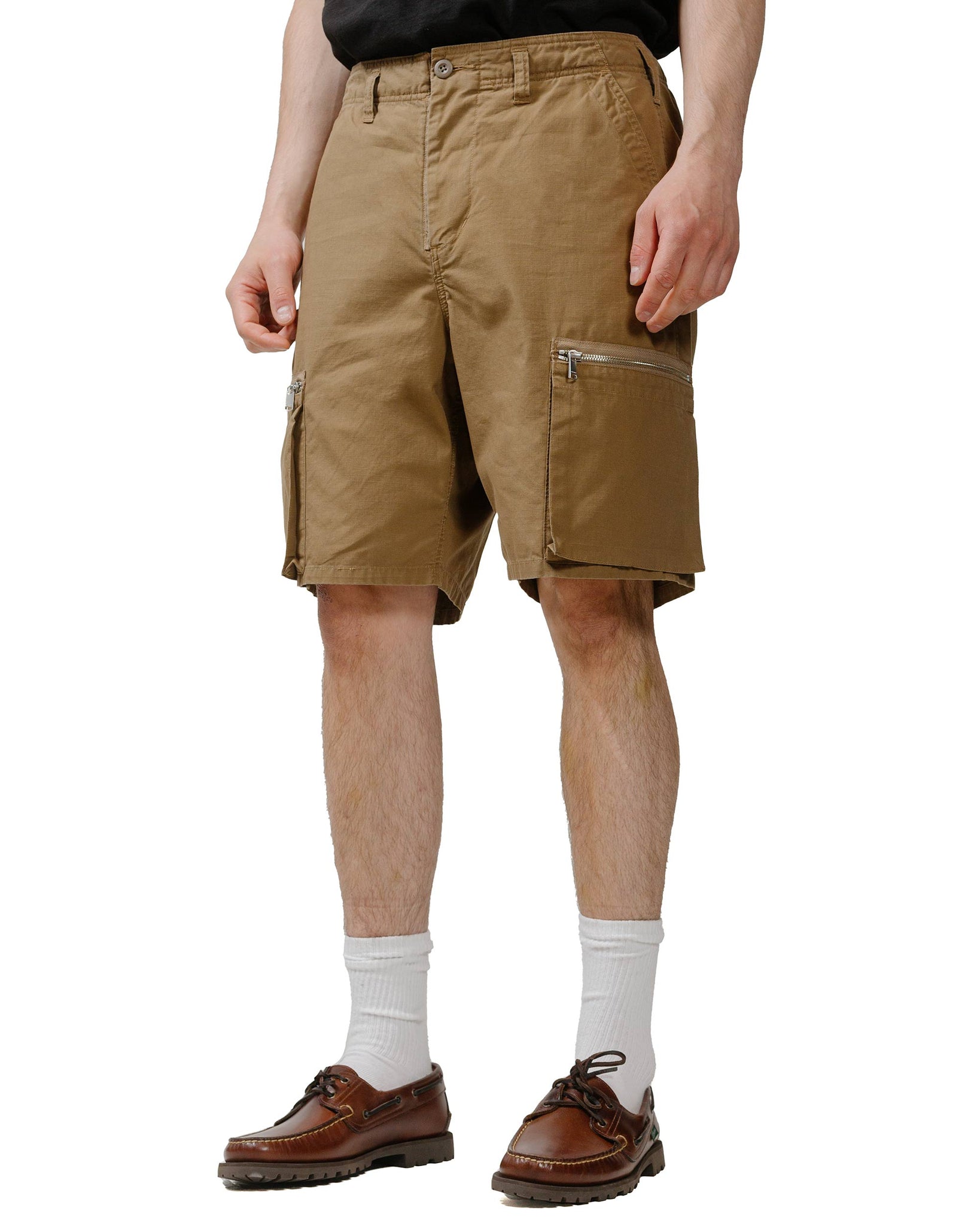 nonnative Trooper 6P Shorts Cotton Ripstop Light Brown model front