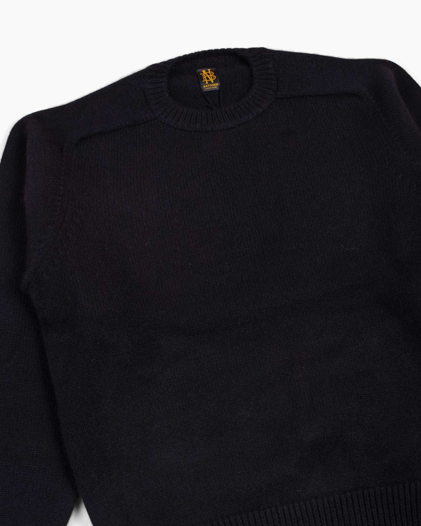 Batoner Heavy Weight Cashmere Crew Black Details