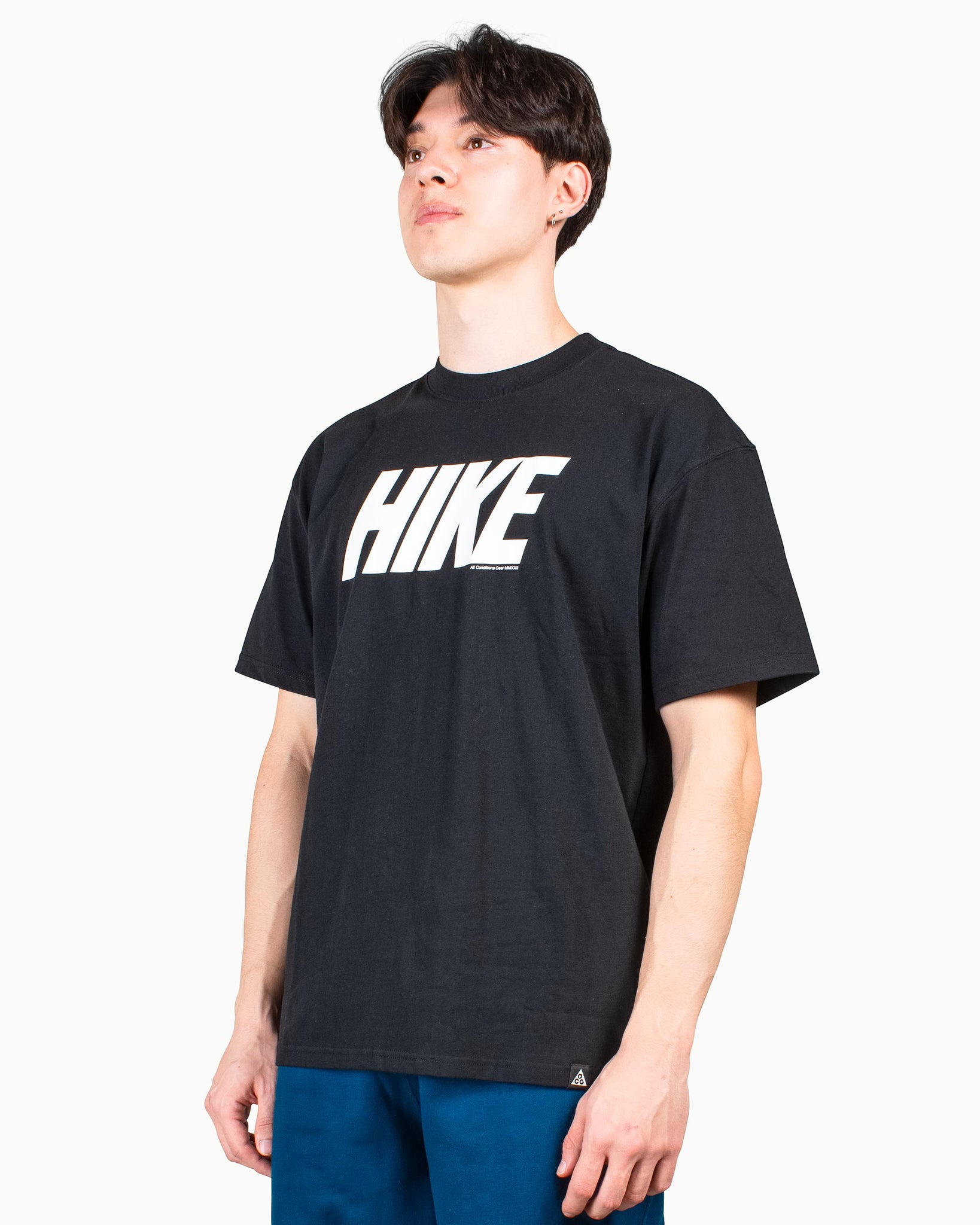Nike ACG 'HIKE' T-Shirt Black Model Side