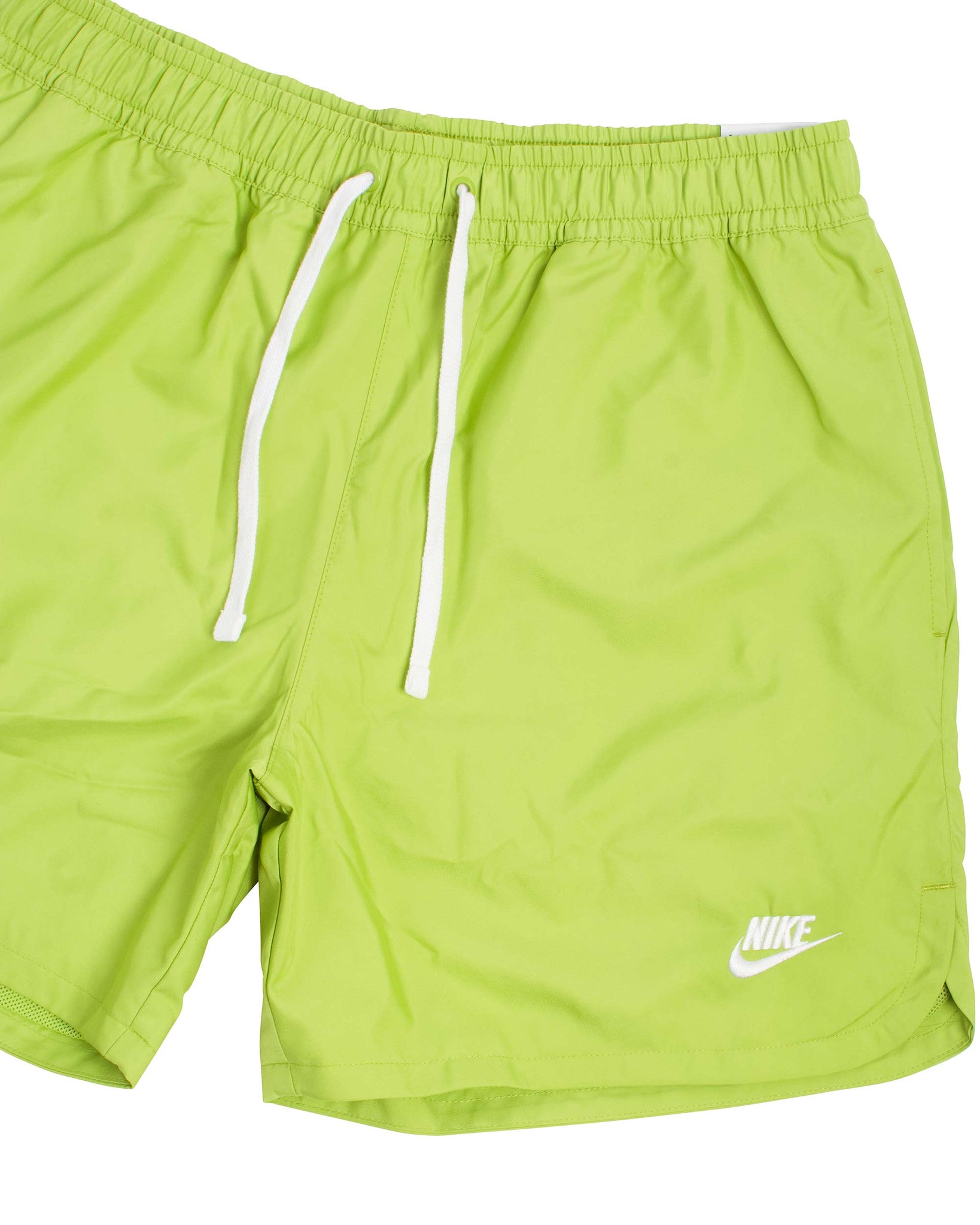 Nike Sportswear Sport Essentials Lined Flow Shorts Vivid Green Details