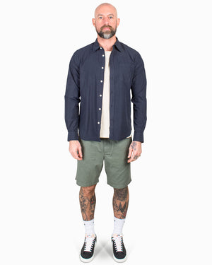 Norse Projects Ezra Light Twill Shorts Dried Sage Green Model