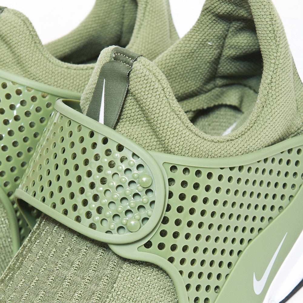 Nike Sock Dart Palm Green at shoplostfound, detail